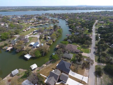 509 Apollo Ct, Granbury, TX 76049 - photo 6