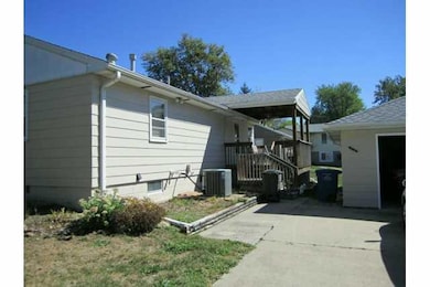 1196 Mason Ave, Des Moines, IA 50315 - photo 5