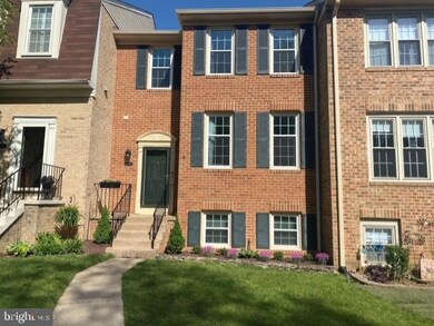 7721 Gromwell Ct, Springfield, VA 22152 - photo 2