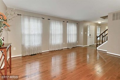 306 Tramore Ct, Sterling, VA 20164 - photo 6