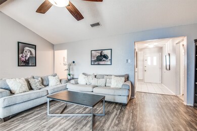 2804 Clearmeadow St, Bedford, TX 76021 - photo 5