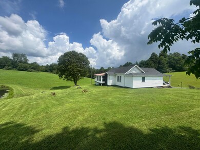 111 Gatewood Ln unit 111, Summersville, WV 26651 - photo 7