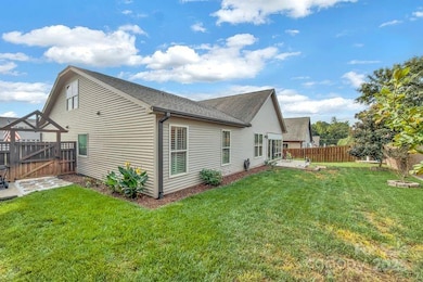 708 Wynborne Ln, Moore, SC 29369 - photo 5