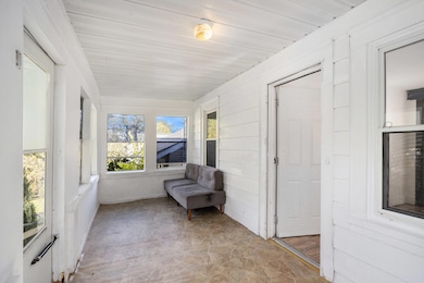 446 24th St N, Springfield, MI 49037 - photo 4