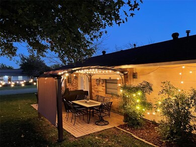 100 Leslie St, Bonham, TX 75418 - photo 7