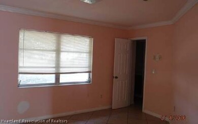 200 S Magnolia Ave, Lake Placid, FL 33852 - photo 4