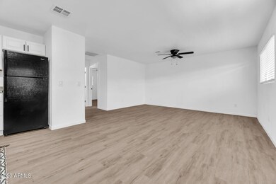 9-web-or-mls-1505 W McKinley St-16