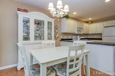 7563 Navajo Valley Dr SW unit 15, Byron Center, MI 49315 - photo 3