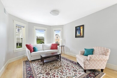 33 Newbury St unit 2, Somerville, MA 02144 - photo 2