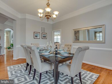 6694 Valley Brook Dr, Falls Church, VA 22044 - photo 6