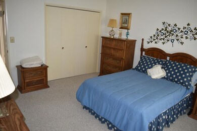 14026 N Thunderbird Blvd, Sun City, AZ 85351 - photo 7