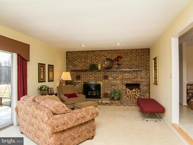 406 Obrecht Rd, Sykesville, MD 21784 - photo 4