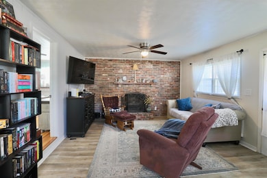 1509 E 29th St, Sheffield, AL 35660 - photo 4