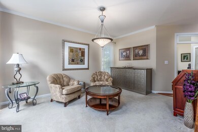 4909 Fox Creek Ct, Chantilly, VA 20151 - photo 4