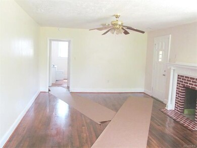 Living room 1