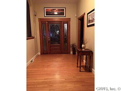 Foyer. Extra large entry area allows all visitors 