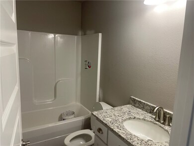 902 Sugar Loaf St, Prairie Grove, AR 72753 - photo 5