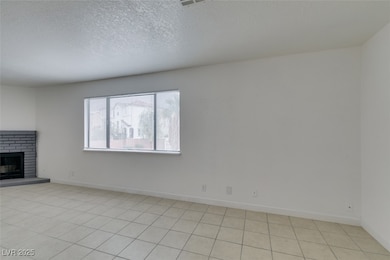 6987 Mendon Ln unit 4, Las Vegas, NV 89156 - photo 5
