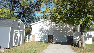 7716 Michigan Rd, Indianapolis, IN 46268 - photo 5