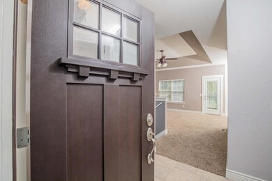 Nixa House 009