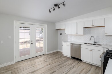 2311 N 30th St, Phoenix, AZ 85008 - photo 7