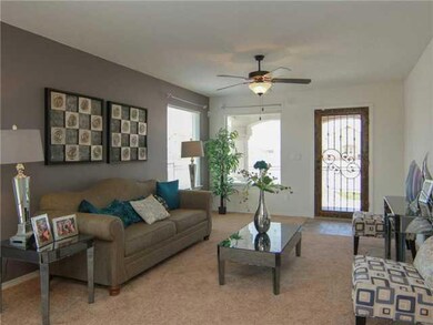 11584 Flor Liatris Dr, Socorro, TX 79927 - photo 5