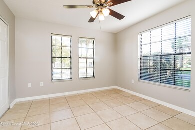 020-photo-dining-room-12482757
