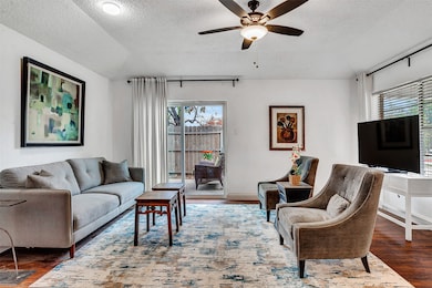 9690 Windy Ridge Rd, Frisco, TX 75033 - photo 5