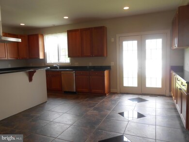 41922 Kentucky Ct, Leonardtown, MD 20650 - photo 7