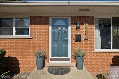 2927 George Dr, Warren, MI 48092 - photo 5