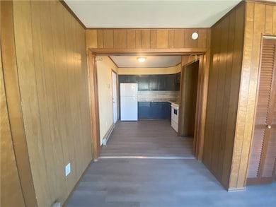 203 Irving Ave, Latrobe, PA 15650 - photo 3