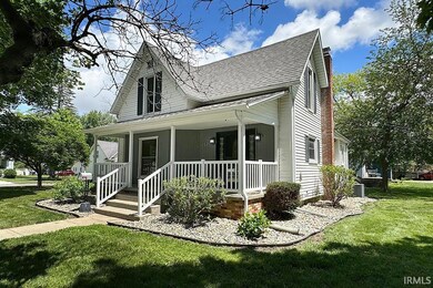 257 N Rosenberger St, Nappanee, IN 46550 - photo 2