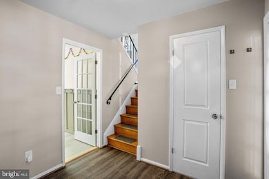 1115 Meadowlark Dr, Halethorpe, MD 21227 - photo 3