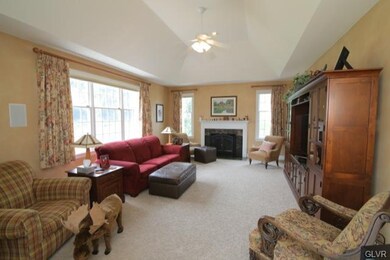 6285 Whitetail Dr, Coopersburg, PA 18036 - photo 5