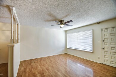 2832 N 49th Ln, Phoenix, AZ 85035 - photo 2