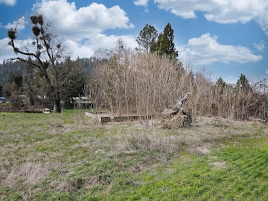 15577 Oregon 238, Grants Pass, OR 97527 - photo 3