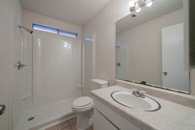 16714 Townes Rd, Friendswood, TX 77546 - photo 6