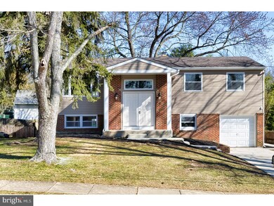 19 Colgate Dr, Cherry Hill, NJ 08034 - photo 2