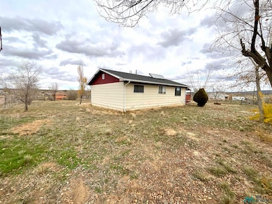 4 Yaz St, Yatahey, NM 87375 - photo 7