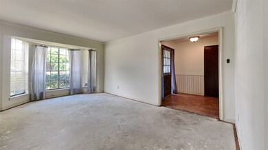 5715 Arncliffe Dr, Houston, TX 77088 - photo 3