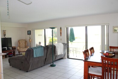 Living Dining Area