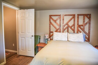 2305 New Mexico 522 unit B, Questa, NM 87556 - photo 7