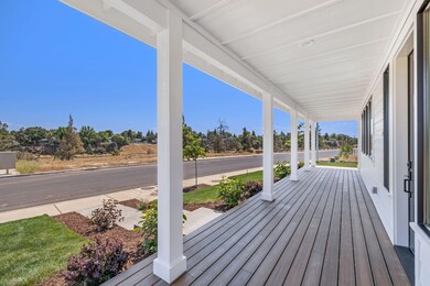 659 NW 13th St, Redmond, OR 97756 - photo 4