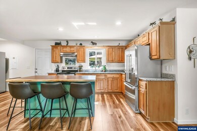 130 Gates Hill Rd, Gates, OR 97346 - photo 7