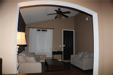 813 Desert Moon Dr, El Paso, TX 79928 - photo 6