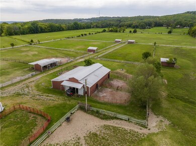 1943 Harris Dr, Fayetteville, AR 72701 - photo 6