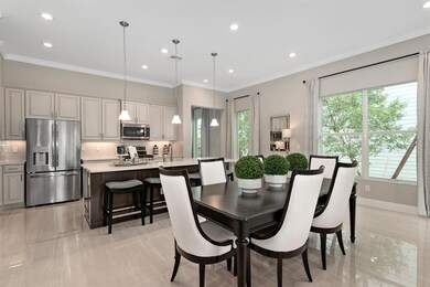 Dining/Kitchen
