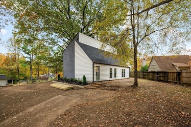 8393 Chippingham Dr, Cordova, TN 38016 - photo 2