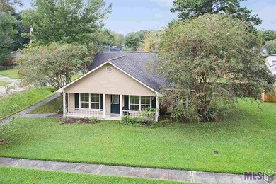 3261 Pecan St, Zachary, LA 70791 - photo 2