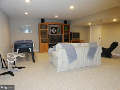 3 Bertwell Ct, Lutherville Timonium, MD 21093 - photo 2